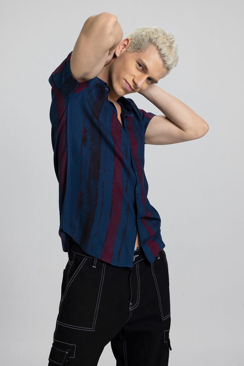 Men's Vertical Stripe Casual Shirt